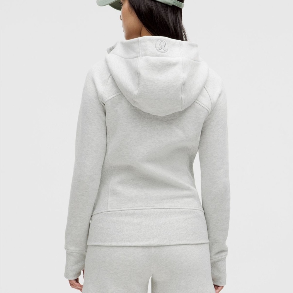 Lululemon - Picture 2 of 6